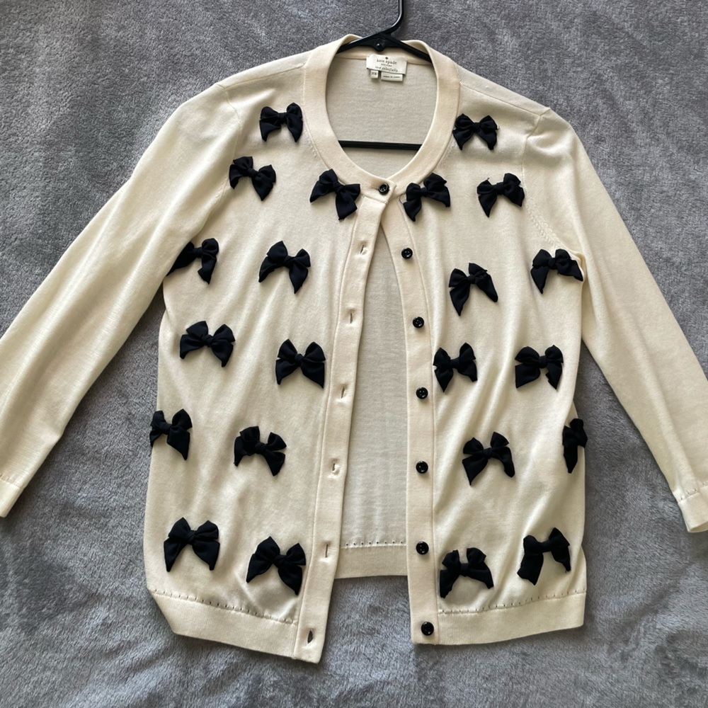 Kate Spade black and white Bow sweater size XS